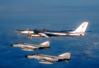 «Холодная война в небе»: сколько самолётов США сбили советские лётчики - Русская семерка