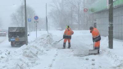 Рекордные снегопады надвигаются на Центральную Россию
