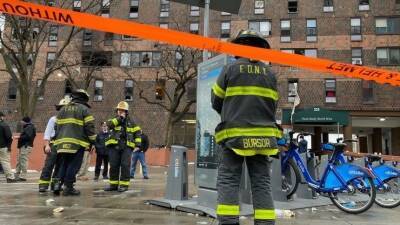 19 человек погибли при пожаре в высотке в спальном районе Нью-Йорка