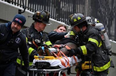 В Нью-Йорке при пожаре в многоэтажном доме погибли 19 человек