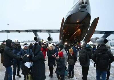 Военно-транспортные самолеты эвакуировали из Казахстана 1461 россиянина