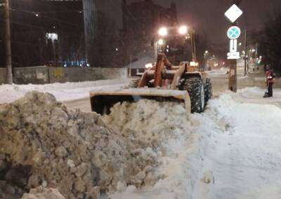 Снегопад заставил коммунальные службы Смоленска работать в усиленном режиме