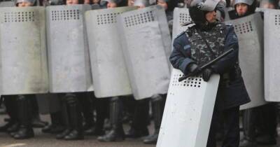 В Казахстане задержали около восьми тысяч протестующих