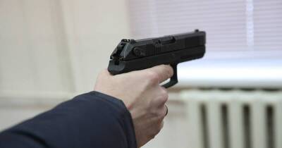 В Мордовии физрук выстрелил в директора школы и ее мужа