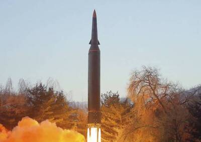 Северная Корея снова запустила гиперзвуковую ракету в сторону Японии
