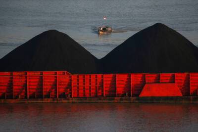 На мировых рынках обостряется дефицит угля