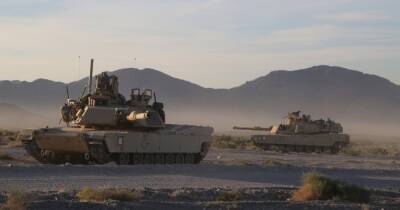 Австралия подписала контракт с США на поставку танков и бронетехники на $2,5 млрд (фото)