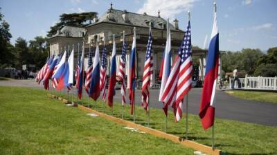 Раздел по полушариям: в Берлине дали совет США перед женевской встречей с Россией