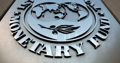 В МВФ предупредили о возможных экономических потрясениях в 2022 году: кого это касается