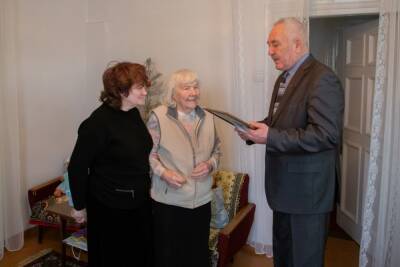 Долгожительницу из Гродно Зинаиду Писаревскую поздравили со 100-летним юбилеем
