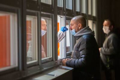 В новогодние дни в Петербурге число госпитализаций с COVID-19 сократилось почти на 20 %