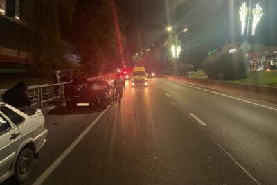 В Адлерском районе Сочи водитель иномарки насмерть сбил пешехода