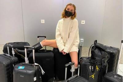 Асмус не смогла вернуться в Россию из-за кучи чемоданов