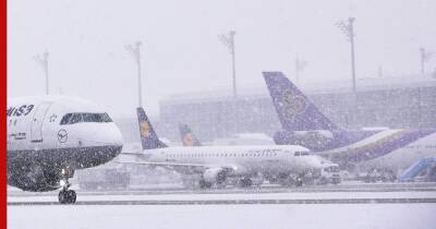 Около 90 рейсов задержали или отменили в аэропортах Москве из-за снегопада