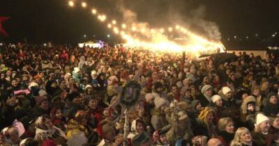Пели почти 4,5 тысячи человек: в Украине установили рекорд по массовому исполнению колядки (видео)