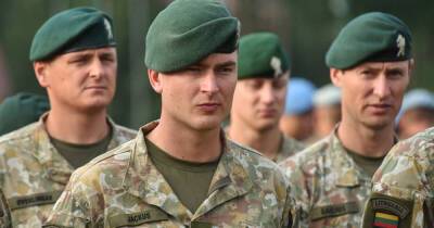 Глава Минобороны Литвы заявил, что Украине предоставят военную помощь