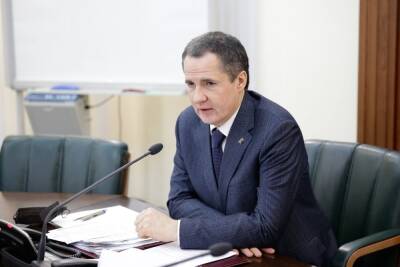 Вячеслав Гладков негативно отозвался о работе белгородских чиновников по привлечению в регион медиков