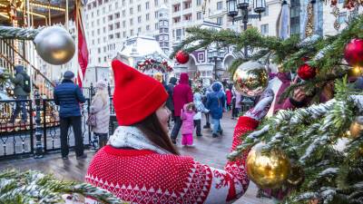 Опрос: россияне рассказали, как провели новогодние каникулы
