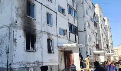 Человек погиб при взрыве газа в пятиэтажке на Сахалине