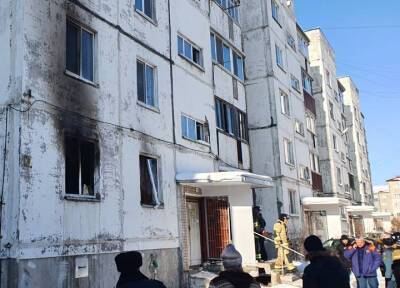Один человек погиб при взрыве в квартире пятиэтажки в Южно-Сахалинске