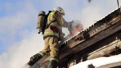 22 раза пожарные Глазова выезжали по тревоге в новогодние праздники