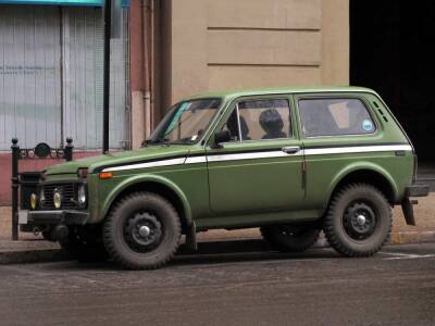 "АвтоВАЗ" возобновил сборку 5-дверного внедорожника LADA Niva Legend