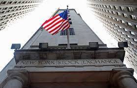 Американские фондовые индексы упали на 1,1-3,3%