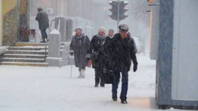 На центральную Россию обрушились сильные снегопады