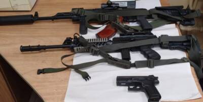 На территории Воронежского заповедника задержали браконьера с арсеналом оружия