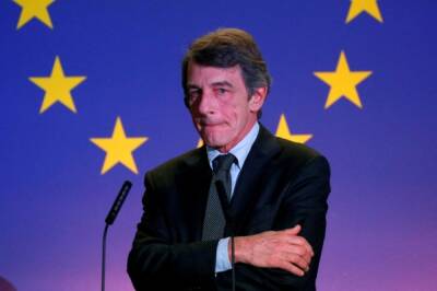 Давид Сассоли - Шарль Мишель - Клеман Бон - В ЕС выразили соболезнования в связи со смертью главы Европарламента - aif.ru - Италия - Франция - Ляйен - Twitter