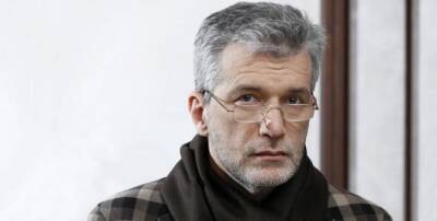 В Киеве совершено нападение на известного журналиста Андрея Куликова