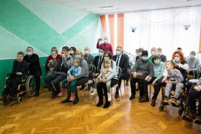 Новогодний праздник для детей с инвалидностью и их семей прошел в дневном центре Красного Креста в Гродно