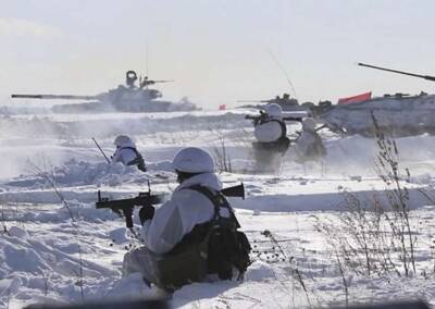 Россия затеяла у границы Украины военные учения с боевой стрельбой