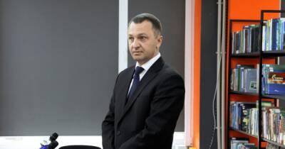 Тарас Креминь - За 2021 год Тарас Креминь заработал на должности языкового омбудсмена почти миллион гривен - focus.ua - Украина