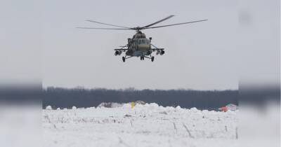 Росія переміщує військові вертольоти та розпочала навчання поблизу кордону з Україною