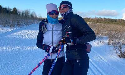 Белорусский лыжный союз отстранил двух лыжниц от соревнований из-за поддержки оппозиции
