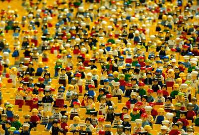 В Петербурге таможенники изъяли более 55 тыс. поддельных наборов Lego