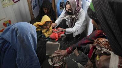 ООН запускает две программы гуманитарной помощи жителям Афганистана