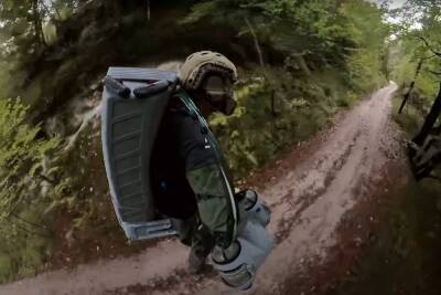 Реактивный костюм Gravity Industries испытали на учениях НАТО для оказания оперативной помощи «раненому» в горах бойцу