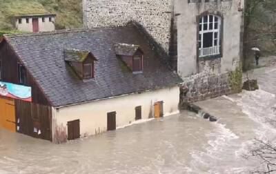 Во Франции произошли масштабные наводнения