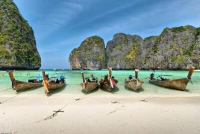 Власти Таиланда открыли часть провинций для посещения туристами