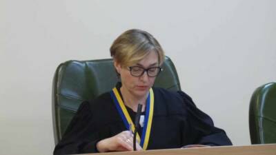 В базу «Миротворца» попала судья, которая вынесла решение об аресте имущества Порошенко