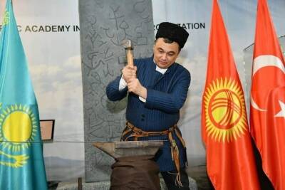 Казахстанский министр Умаров ответил на обвинения в русофобии