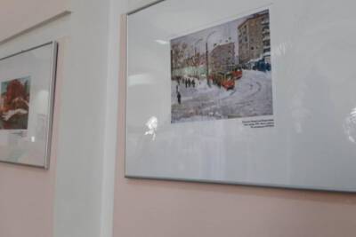 В здании ижевского вокзала открылась выставка картин художников Удмуртии