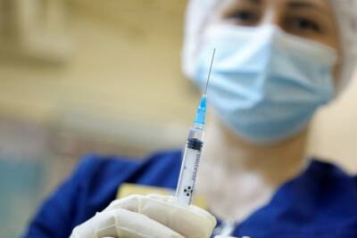 В Украине изменили смешанные схемы вакцинации от коронавируса
