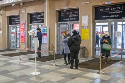 Доступ в торговые центры для людей без QR-кодов открыли в Забайкалье на особых условиях