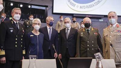 В Совфеде назвали позитивным факт проведения заседания Совета РФ–НАТО
