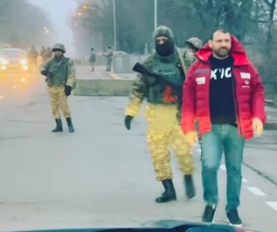 Жительница Новосибирска рассказала об эвакуации из Казахстана военным бортом вместе с миллиардером Рыбаковым