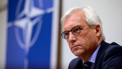Россия обещает НАТО «контрустрашение», а Столтенберг пророчит войну