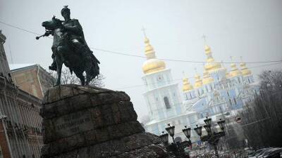 Посольство США предупредило американцев об опасности поездок на Украину